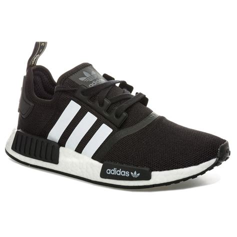 adidas equipment schwarz|Adidas 3 striped sneakers.